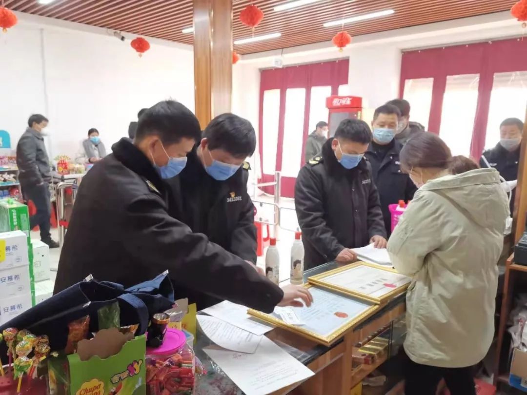 「阜阳」结果悲剧了…，曝光！阜阳一超市哄抬物价
