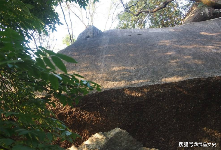 "石母"是啥?古代皇帝修建陵墓,为何都怕挖见"石母"