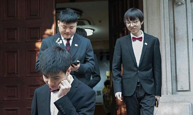 uzi最新访谈 b40f7250e63e47f0ae765dfbcb76edd9.jpeg