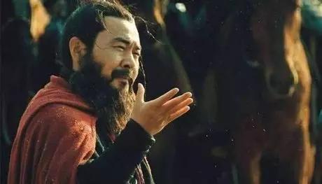 曹操|刘备从曹操手里骗了五万大军，这些曹军为何不反水？其实很简单！