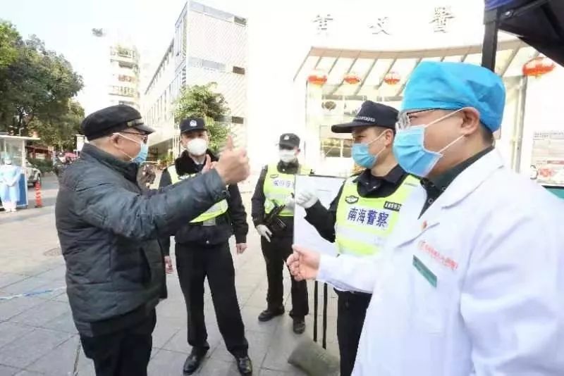 关于为疫区抗击疫情捐款的句子（感谢驰援武汉医护人员的心情说说句子）