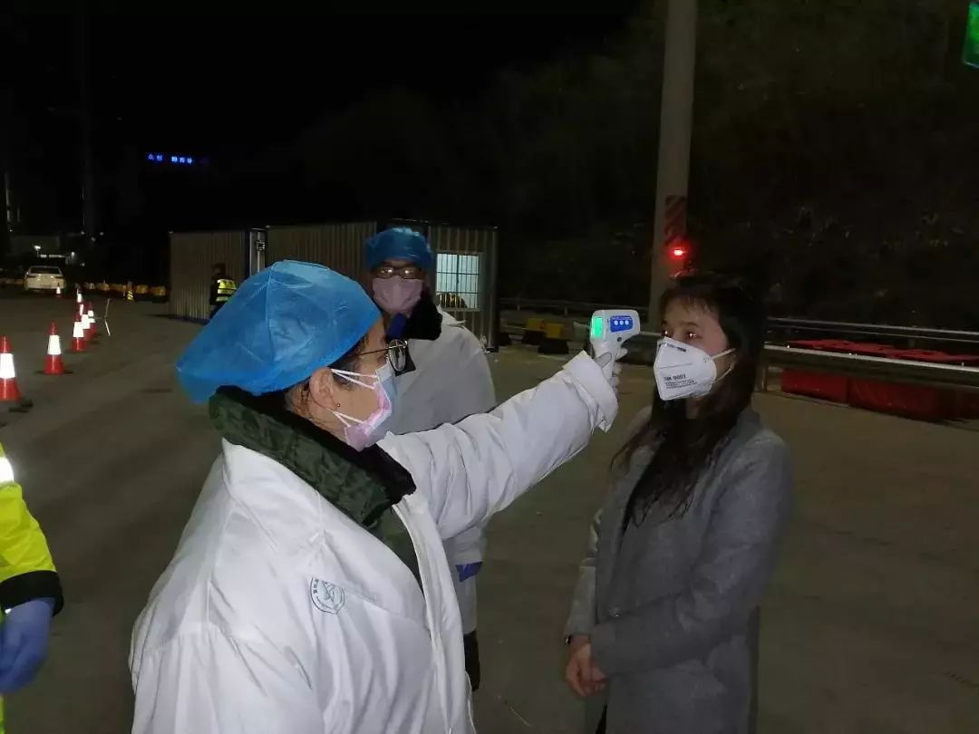人口返深_人口普查(2)
