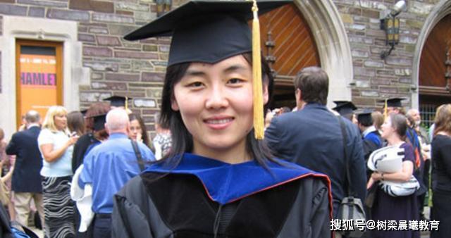 中国留学生不按套路出牌，30岁成为清华美女教授后，解决世纪难题