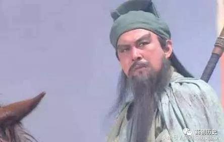 凤雏|孔明号称卧龙，庞统号称凤雏，司马懿号称什么？