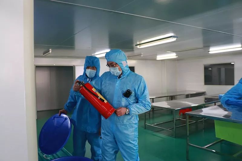 如何使用防护用品 811612be5c0445e4ba9ee905117114c4.jpeg