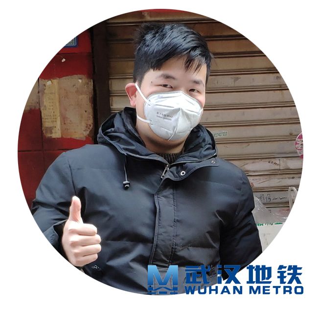 铁人口罩_戴口罩的卡通图片(3)