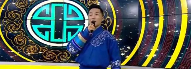 呼格吉勒巴特尔现场一首情歌,太舒心了!