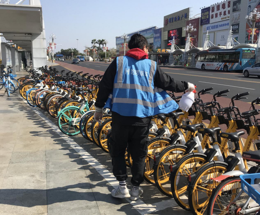 共享单车运维工的一天 7b522e2ff5e24cac885ad04e3fb500dd.png