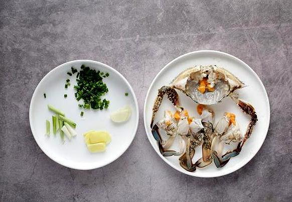 梭子蟹炒年糕怎么处理梭子蟹 b799761898e448168640fd6452f377d7.jpeg