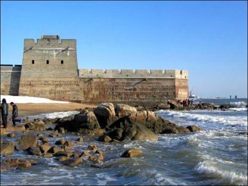 老龙头景区全长多少米 c46f746d9c364f5699fda1f5ac1ea0b9.jpeg