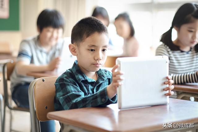 2020成华区高中排名_明起,成都成华区6所高中将陆续启动网络直播教学