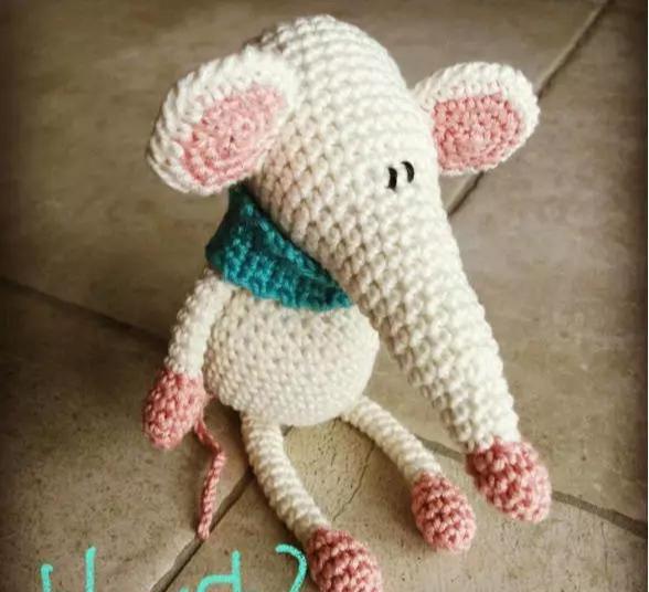 怎么做玩偶小老鼠 f7afbd2c4df24b658b9935c7601e9539.jpeg