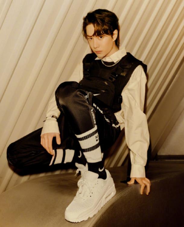 任正非小女儿竟是王一博头号迷妹!人生第1次成