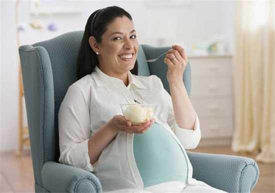 #母婴参考#孕期孕妈体重增长维持在这个数，宝宝发育好，顺产分娩也很顺利