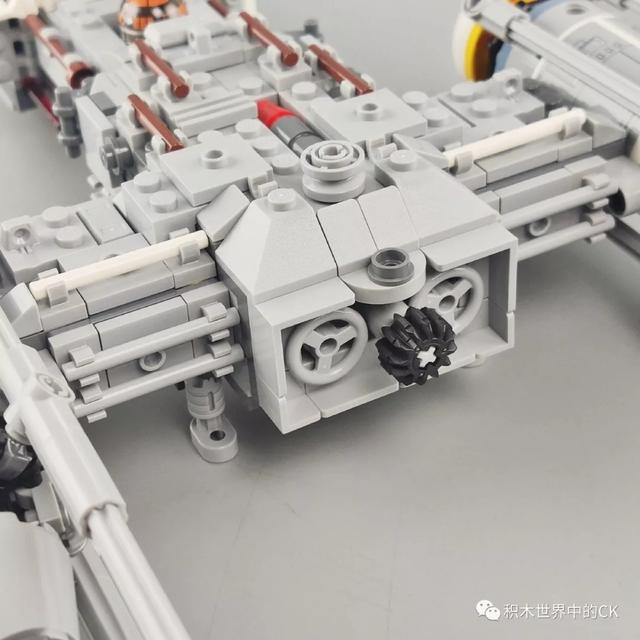 乐高lego75172ywingstarfighter2017年的y翼出自侠盗一号