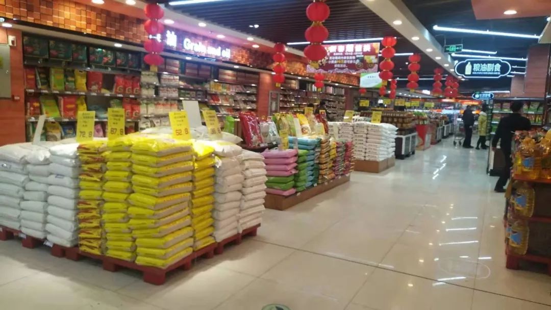 巴彦淖尔人 这些超市米面粮油物资充足价格平稳,每天