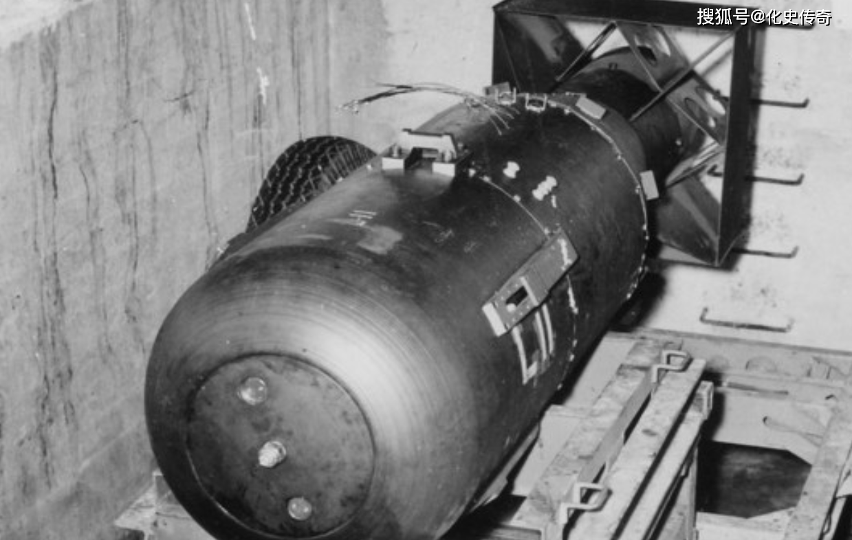 神舟十二号在氢弹成功爆炸纪念日发射，神舟十三号这次是原子弹_我国