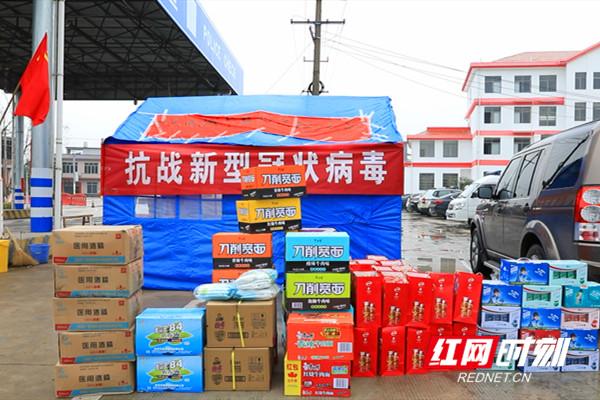 粗石江镇人口_洞口县石江镇(3)