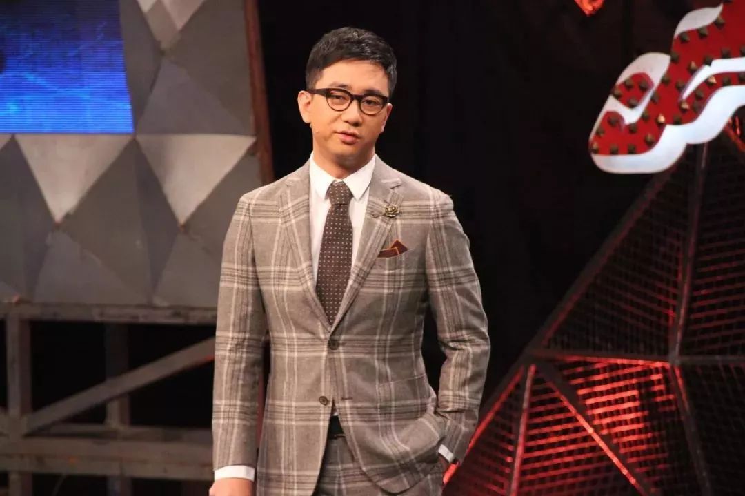 李诞越火,我越想念王自健