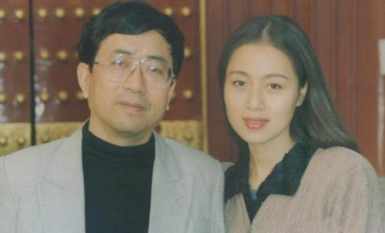 《西游记》最大牌的演员,花重金租飞机请来,老公名字家喻户晓!_马兰