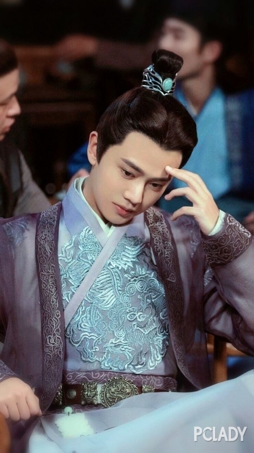 青云志任嘉伦被锁起来 2cc961e1ecb94884988dccdb95bfd4e4.jpeg