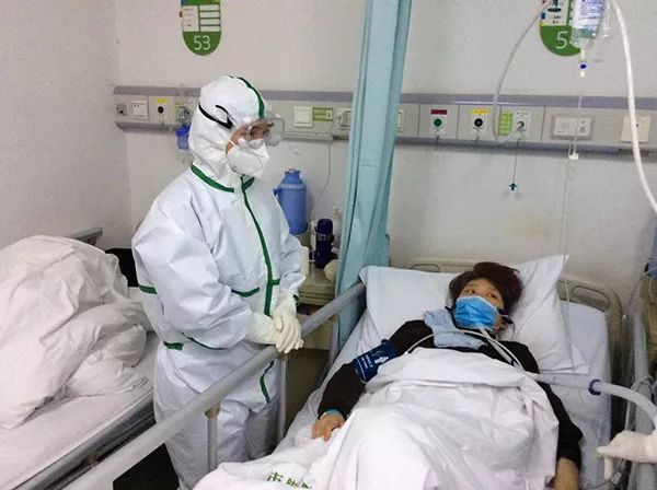 “病毒很狡猾”，武汉市肺科医院呼吸科主任提醒