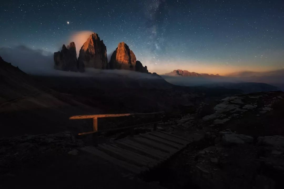 什么时候能看见星河 77841be828df4d618b4afbfdc7529c1c.jpeg