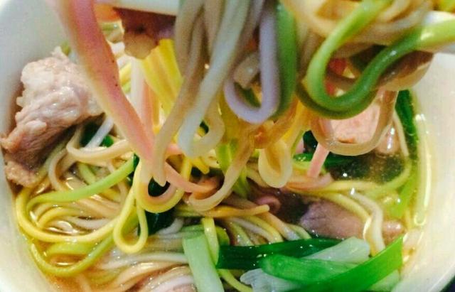 如何做彩色面 77c249a5149e4443b8521c5439dd18c4.jpeg