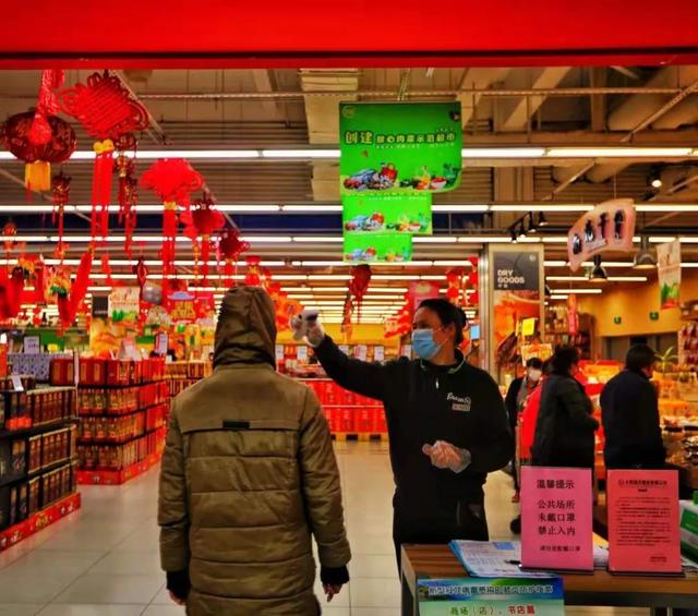 抗击疫情，摄影人在行动，镜头下的感人瞬间