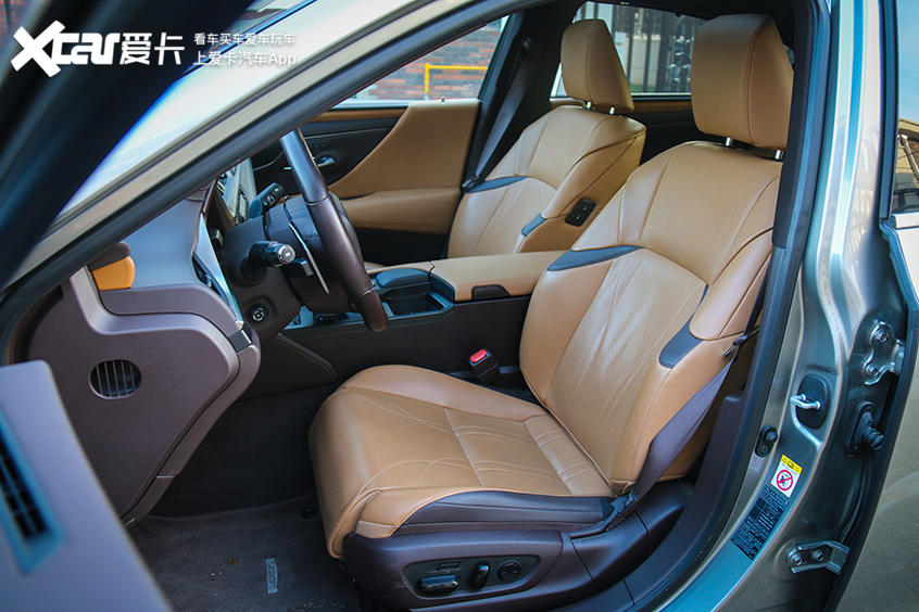 皮座椅破了怎么办 bd8054212fc147958cfa5de7178a6aca.jpeg