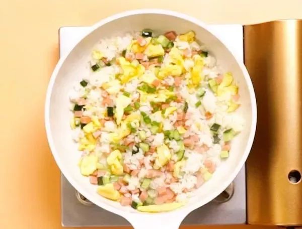 午餐肉炒什么比较合适 f4295af14ffa432b88b77faa589f0b15.jpeg