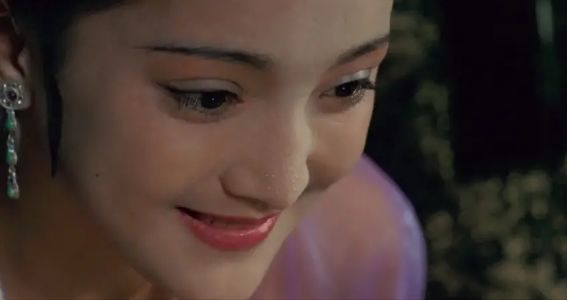 周迅在《古墓荒斋》饰演狐狸精乔娜 剧照