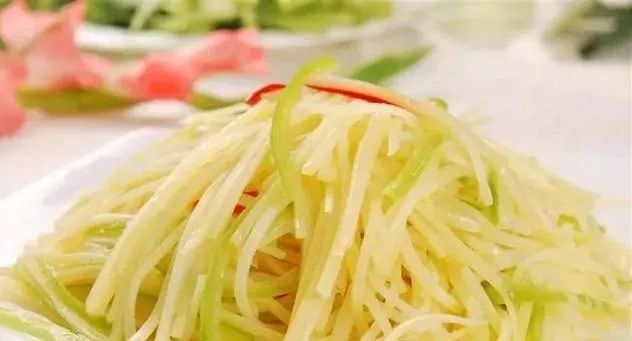 土豆加什么可以变软 4723a4142b9c44648ee4de03bb173039.jpeg