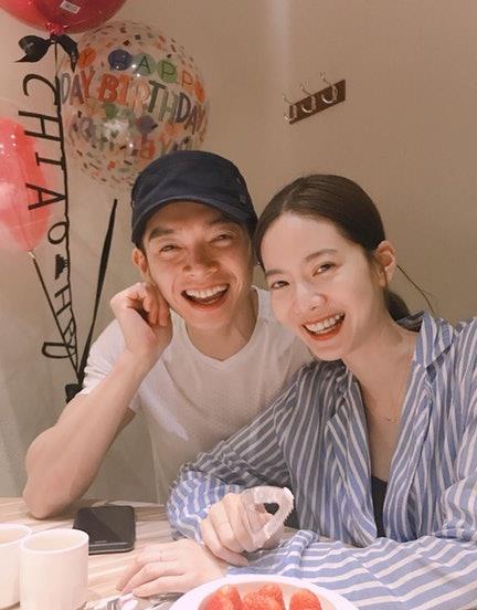 见证辰亦儒、曾之乔9年感情开花结果！汪东城坦