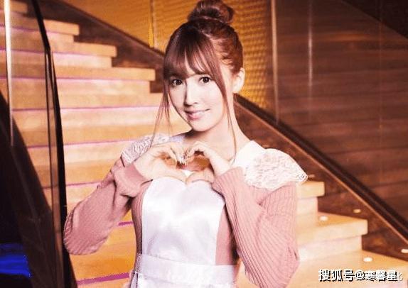 三上悠亞转型走美少女路线曾被美女组合辞退下海后又强势上岸