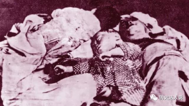 日军|南京大屠杀老照片，图5日军行为惨绝人寰，让我们铭记那段历史