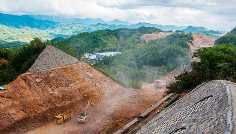 鲁山县尧山镇gdp_天龙池景区 鲁山县尧山镇天龙池景区 活动 免费场地 文化云(3)