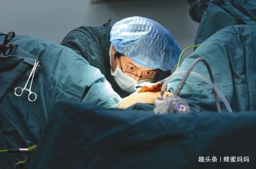 原创娃都出来了你还掏啥产妇怒斥男医生随后下身疼痛求饶