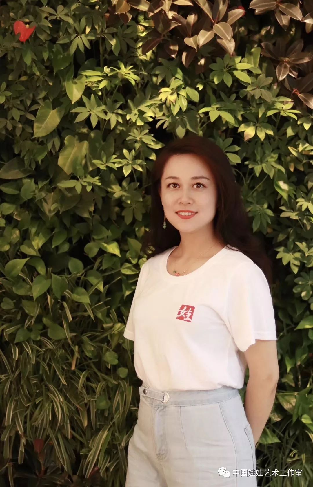 陈丽娜老师简介 0601afc0e1d34b98a75631c15f81255a.jpeg