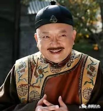 纪晓岚|河南7年不下雨，和珅提高10倍米价赈灾，纪晓岚骂，灾民磕头感谢