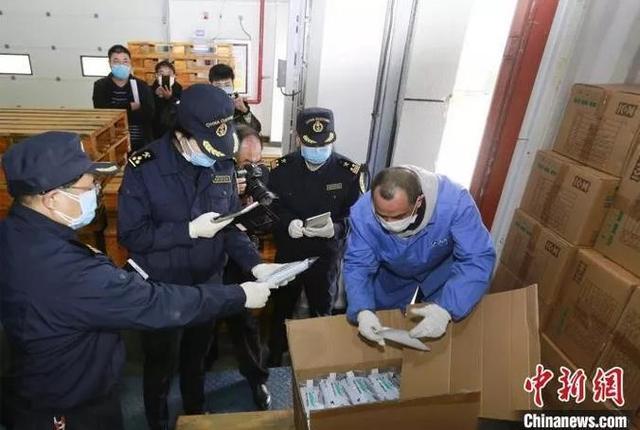 多城口罩新规!限购、预约、摇号 堪比巅峰买房