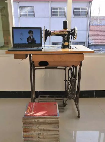 在家上班第3天，美颜办公出现了（图文）