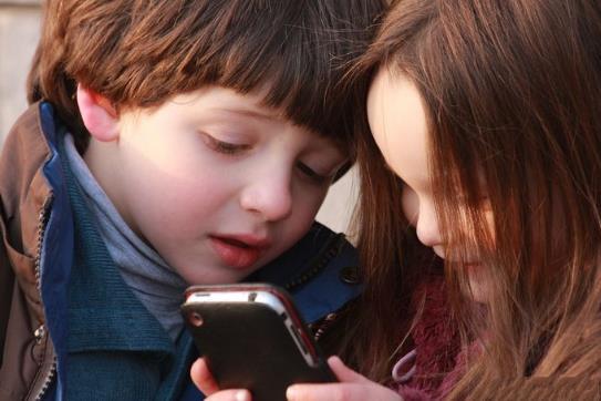 怎样才能快速变成斗鸡眼 59dbeeb4afc141769ff426b963cff579.jpeg