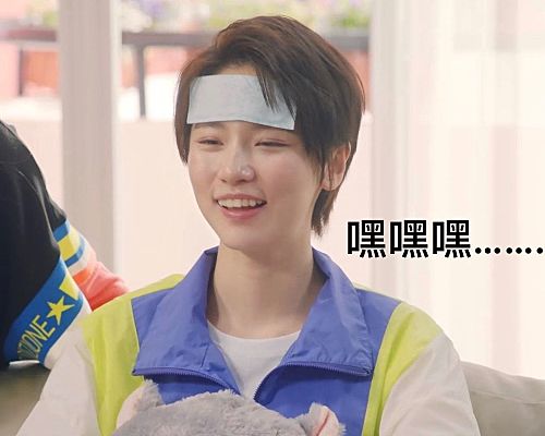 有种“反差”叫诸葛大力染银发，本以为不适合