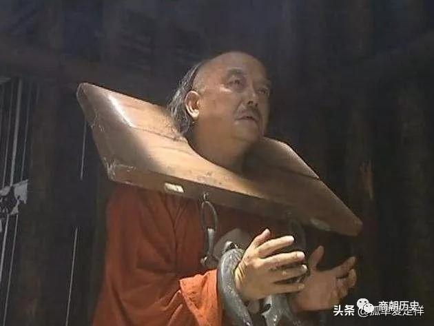 纪晓岚|河南7年不下雨，和珅提高10倍米价赈灾，纪晓岚骂，灾民磕头感谢