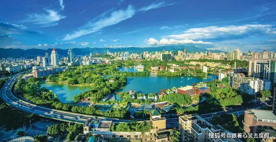 福建gdp 2020_福建土楼(3)