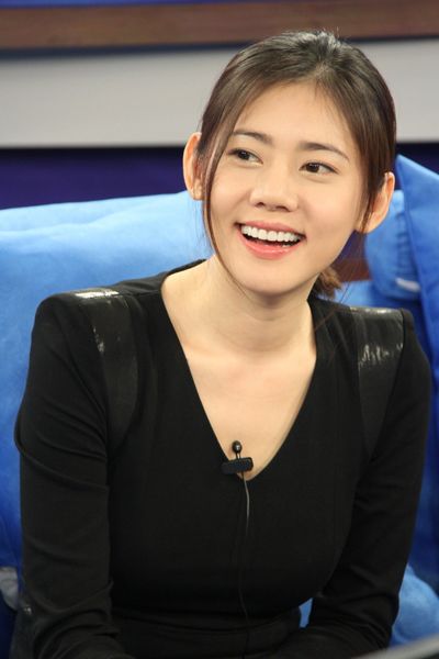 落魄时连饭吃不起,后演"林品如"爆红,嫁型男老公成_秋
