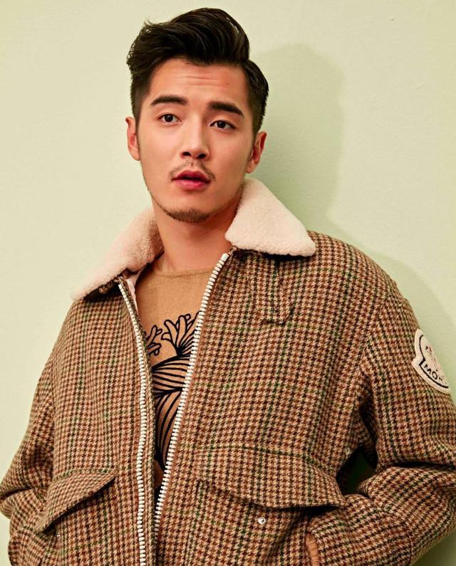 爱情公寓主演,李沁的绯闻男友,如今活成了这样