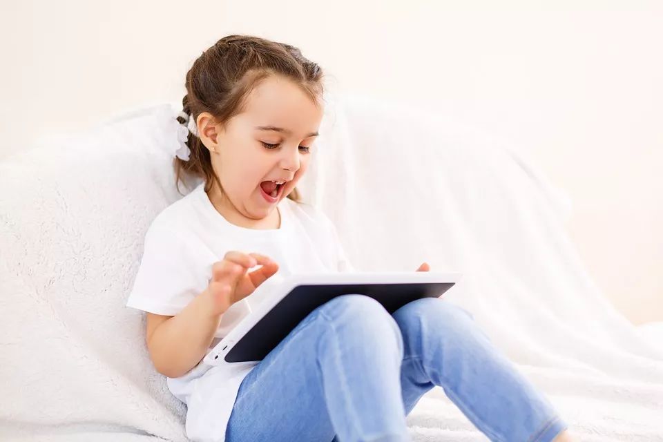 小孩子怎么学唱歌2岁 b90aeeb8a5aa44af8add63fdec92494f.jpeg