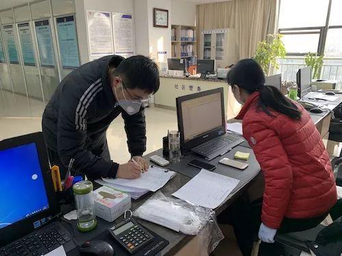 金阳有多少人口_金阳客车站图片